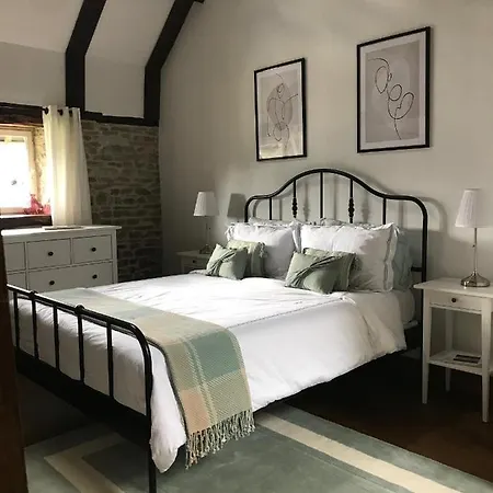 La Paix, Bucolique En Normandie Condé-sur-Noireau